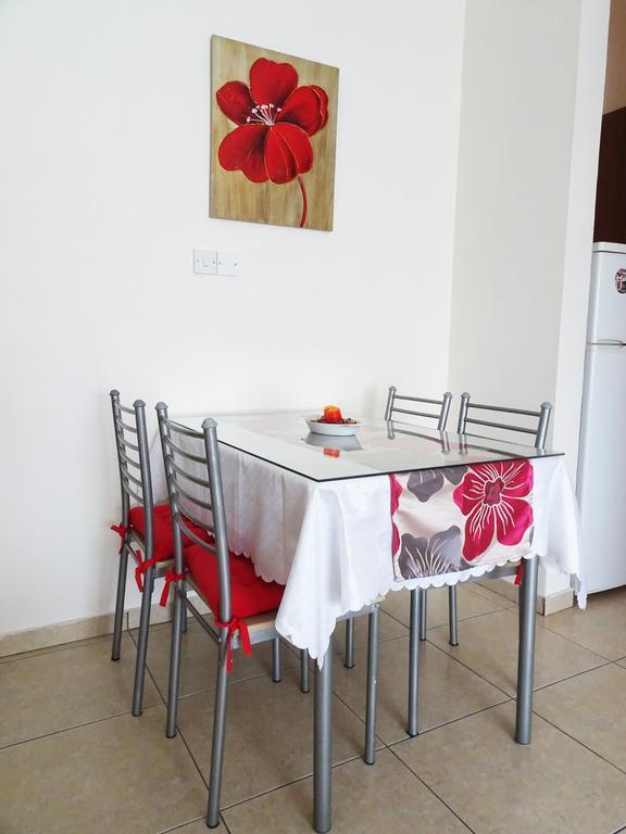 Melpo Court Apartman Jeroszkípu Kültér fotó